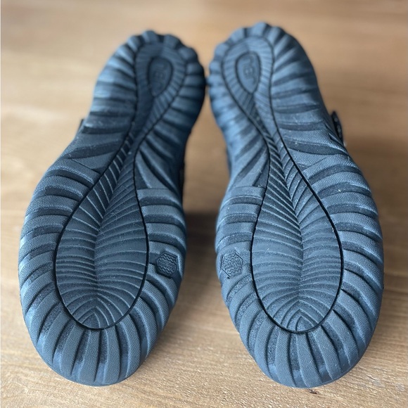 $⬇️JBU Women’s Shoes Leather Size 6.5 Worn Once Great Condition! - Picture 7 of 8